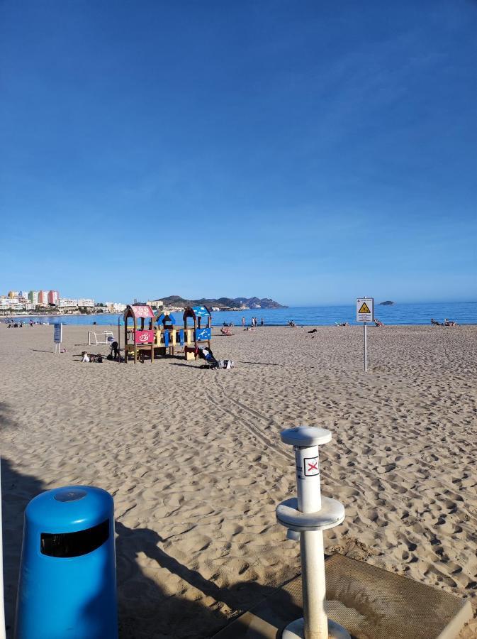 Primera Linea De Mar Con Piscina, Gimnasio Y Parking 2 Hab Y 2 Banos Villajoyosa Eksteriør bilde